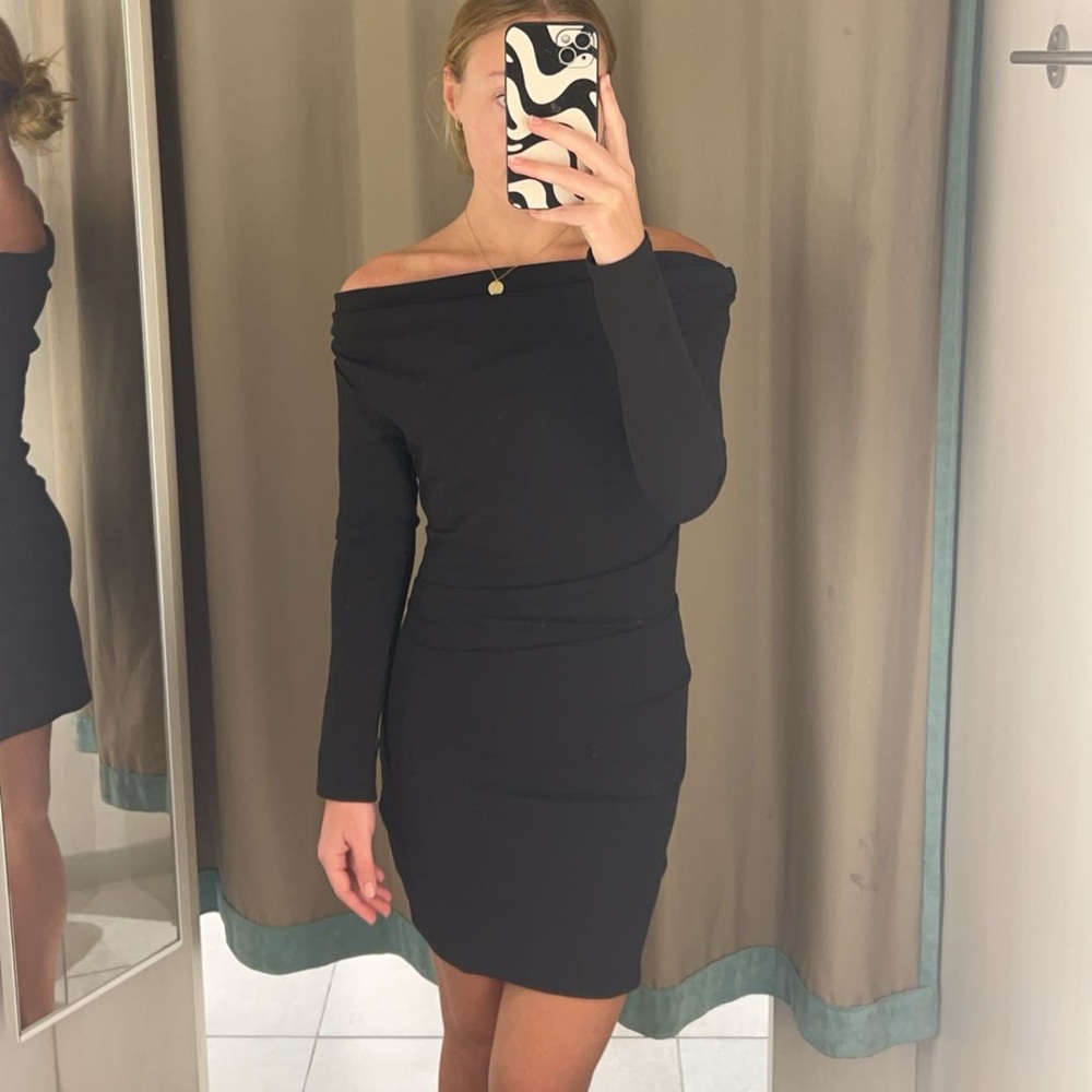 H&M Black Off the Shoulder Long Sleeve Dress